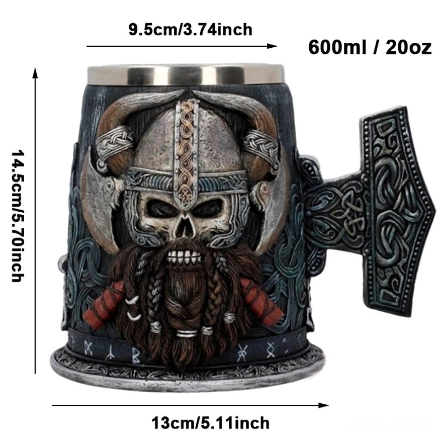 0,6 Liter Wikinger Becher Mjolnir mit Wikinger Totenkopf für Bier und andere Getränke