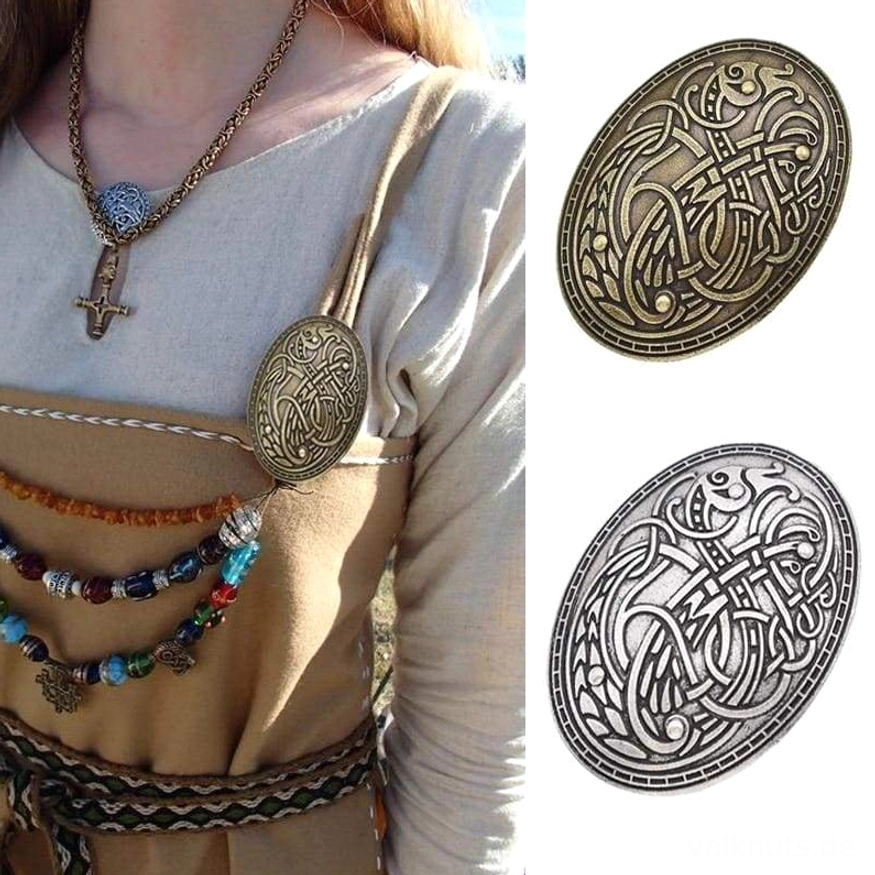 Antike Wikinger Brosche als Schmuck für Outfits und Sammlungen