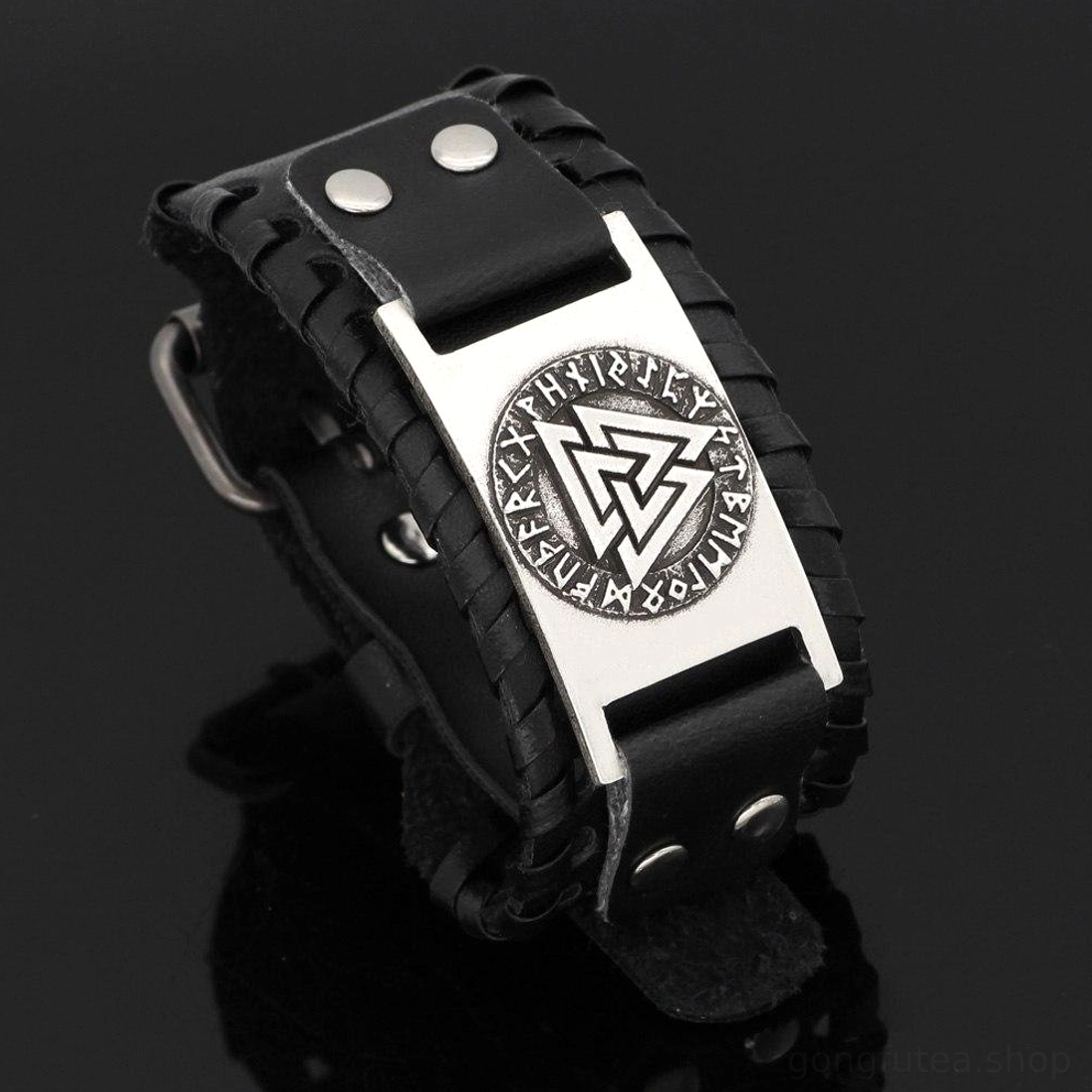 Braunes Wikinger Armband mit goldenem Valknut Symbol