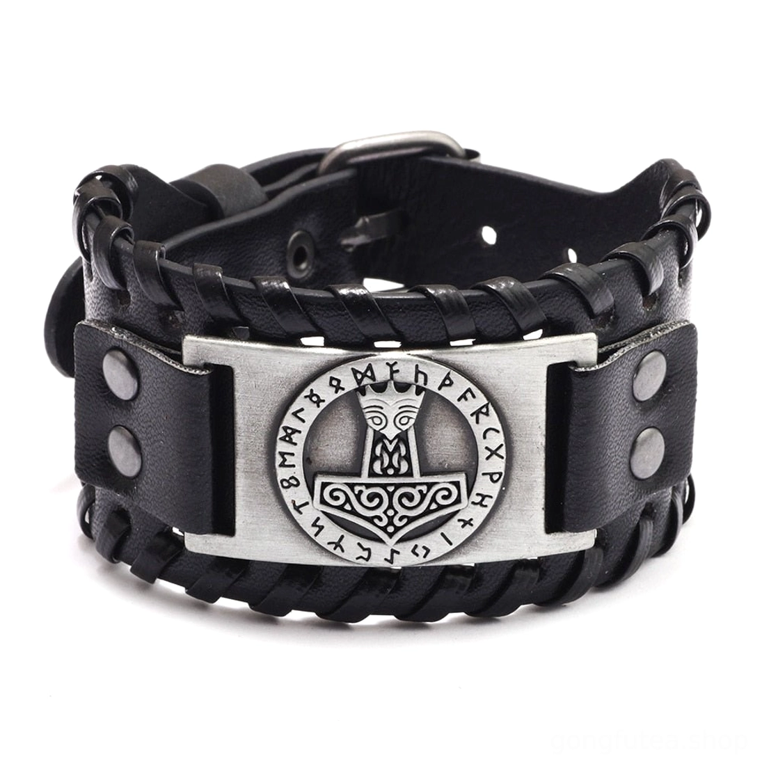 Detailansicht der Nadelverstellung des verstellbaren Wikinger Armbands