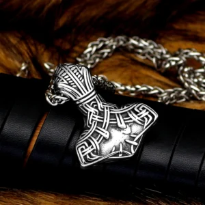 Handgefertigter Thors Hammer Anhänger mit traditionellen Wikinger Ornamenten
