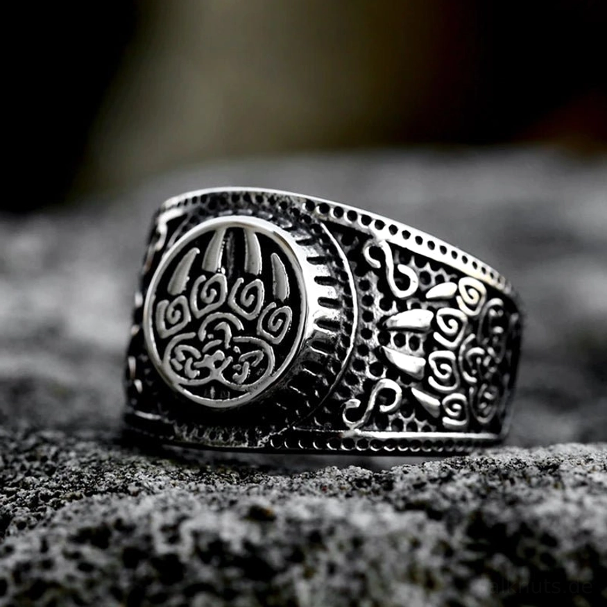 Handgefertigter Wikinger Ring Bärenklaue aus Sterling Silber in Ganzansicht