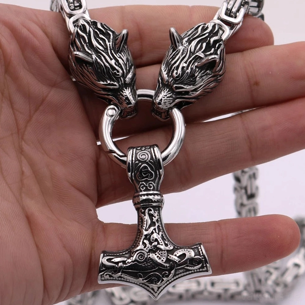 Handgemachte Wolf Kette Thors Hammer für Männer aus rostfreiem Edelstahl im Wikinger Stil