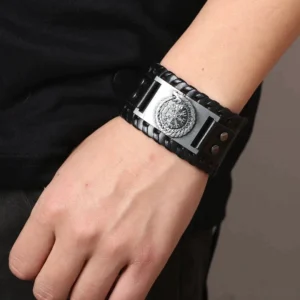 Jörmungandr Wikinger Armband mit Runen und Drachen Motiv für Herren
