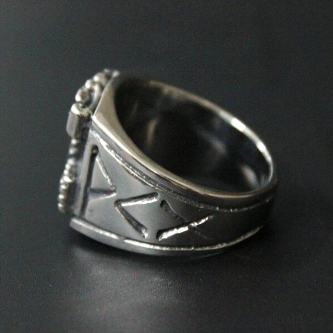 Polierter Wikinger Mjölnir Ring für Männer und Frauen mit Wikinger Kultur Interesse