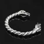 Wikinger Armreif Ragnar Lothbrok Replik mit Jörmungandr Köpfen
