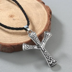 Runen Kette mit keltischem Knotenwerk, Wikinger Amulett