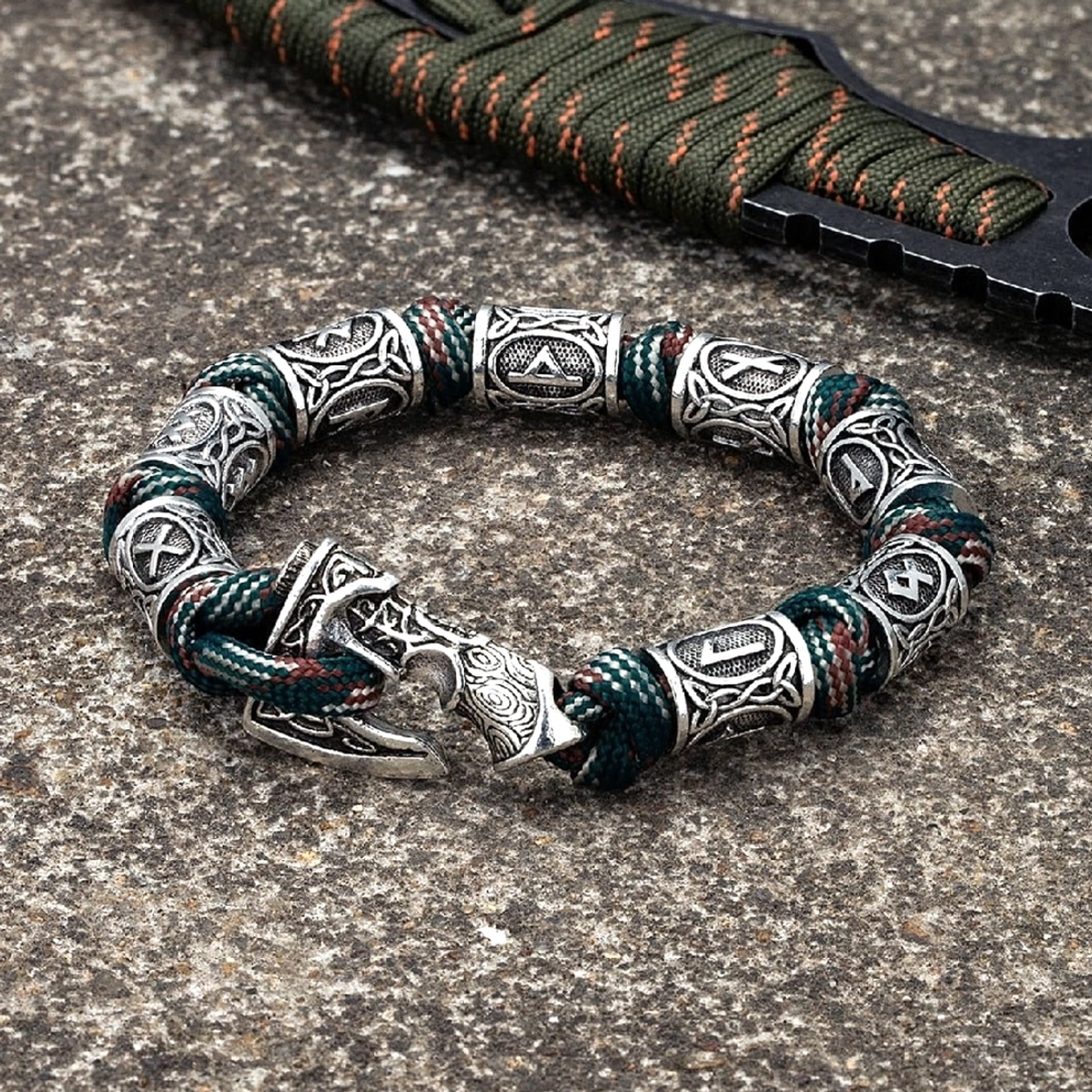 Schwarzes Wikinger Armband mit Axt Symbol, klassisches Wikinger Accessoire