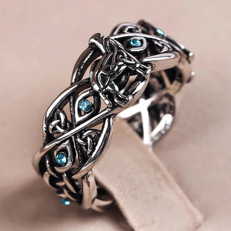 Untersicht Wikinger Wolf Ring aus Edelstahl, Verarbeitung Detail