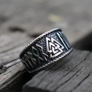 Vintage Wikinger Ring mit Odins Valknut Symbol und Runen