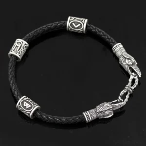 Wikinger Armband aus Leder mit Odins Raben und Runen, schwarzes Leder mit silbernen Metallelementen