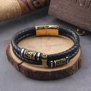 Wikinger Armband fuer Herren mit Valknut und Vegvisir aus schwarzem Leder