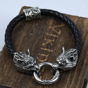 Wikinger Armband aus schwarzem Leder mit Edelstahl Wolfsköpfen