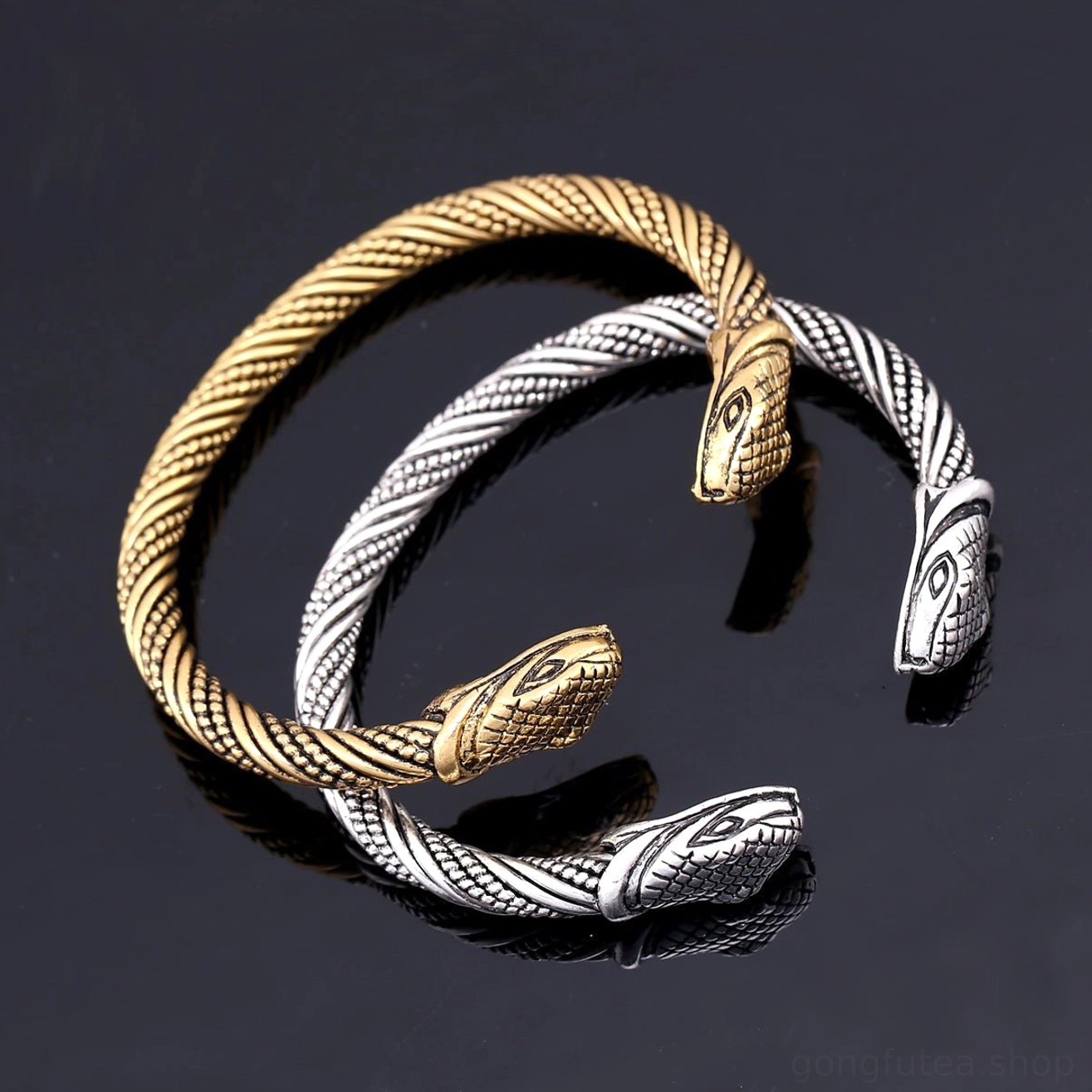 Wikinger Armreif Jormungandr antik gold von vorne