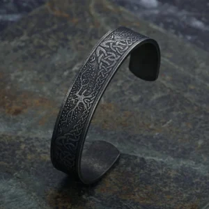 Wikinger Armreif mit Yggdrasil Weltbaum und keltischen Knoten aus Edelstahl
