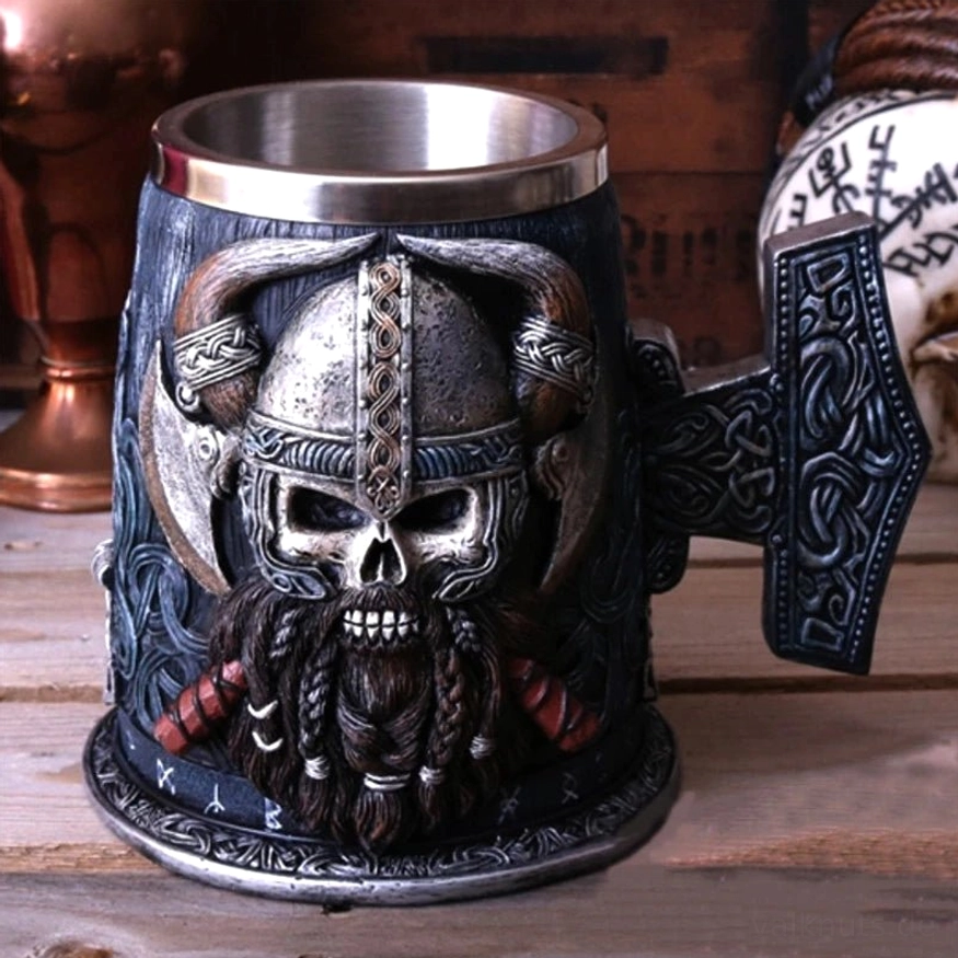 Wikinger Becher Mjolnir mit Wikinger Totenkopf, 3D Relieff Design, Edelstahl Innenraum