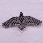 Wikinger Brosche Odins Raben - nordische Fibel mit Raben Motiv Metall