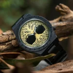 Wikinger Holzuhr mit handgraviertem Yggdrasil Weltenbaum aus natürlichem Ebenholz
