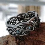 Wikinger Ring mit keltischem Wolf Motiv aus Edelstahl in Silber
