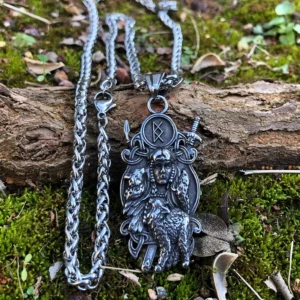Wikinger Kette mit Freya Anhänger Gesamtdarstellung der Kette