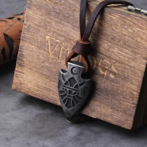 Wikinger kette pfeilspitze berserker mit lederband