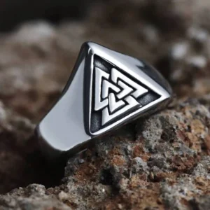 Wikinger Ring aus Edelstahl mit silbernem Valknut Symbol von Odin, nordisches Amulett