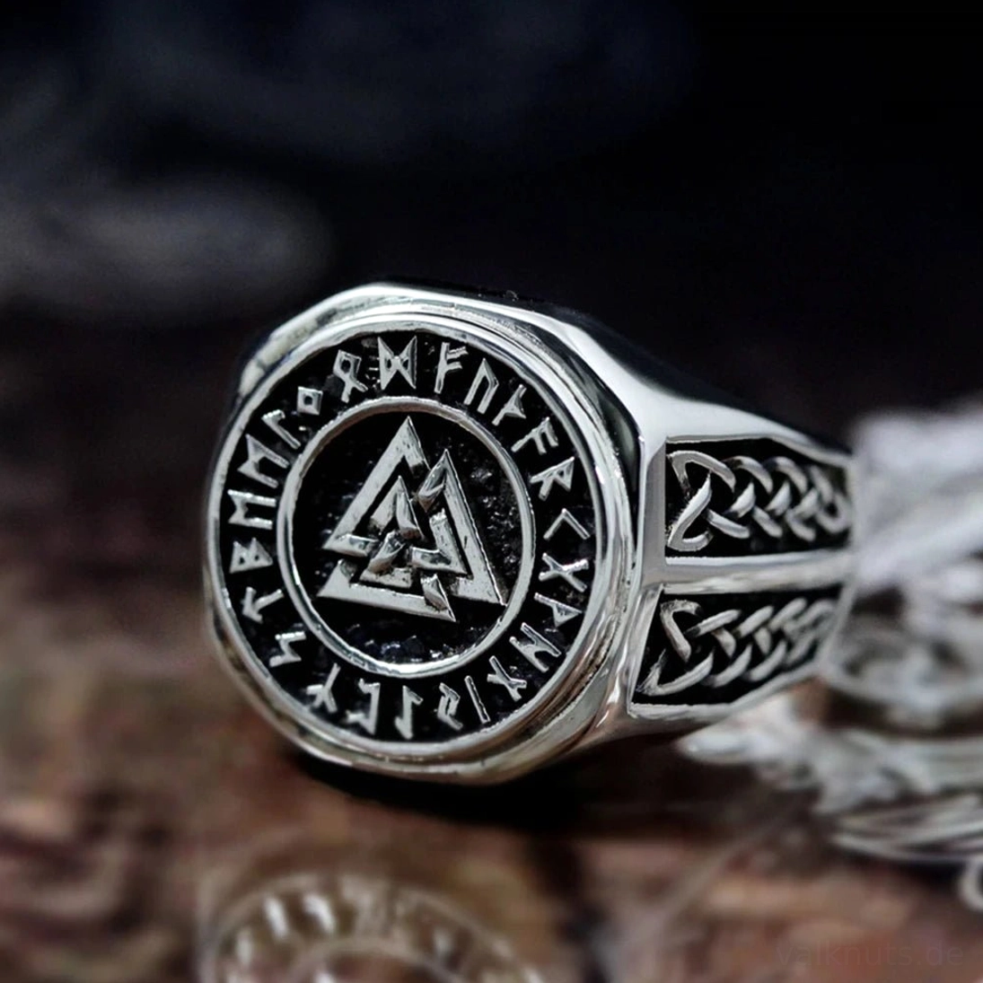 Wikinger Ring aus Edelstahl mit Valknut Symbol und keltischen Knoten, nordisches Amulett