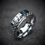 Wikinger Ring mit nordischen Runen, drehbares Kettendesign