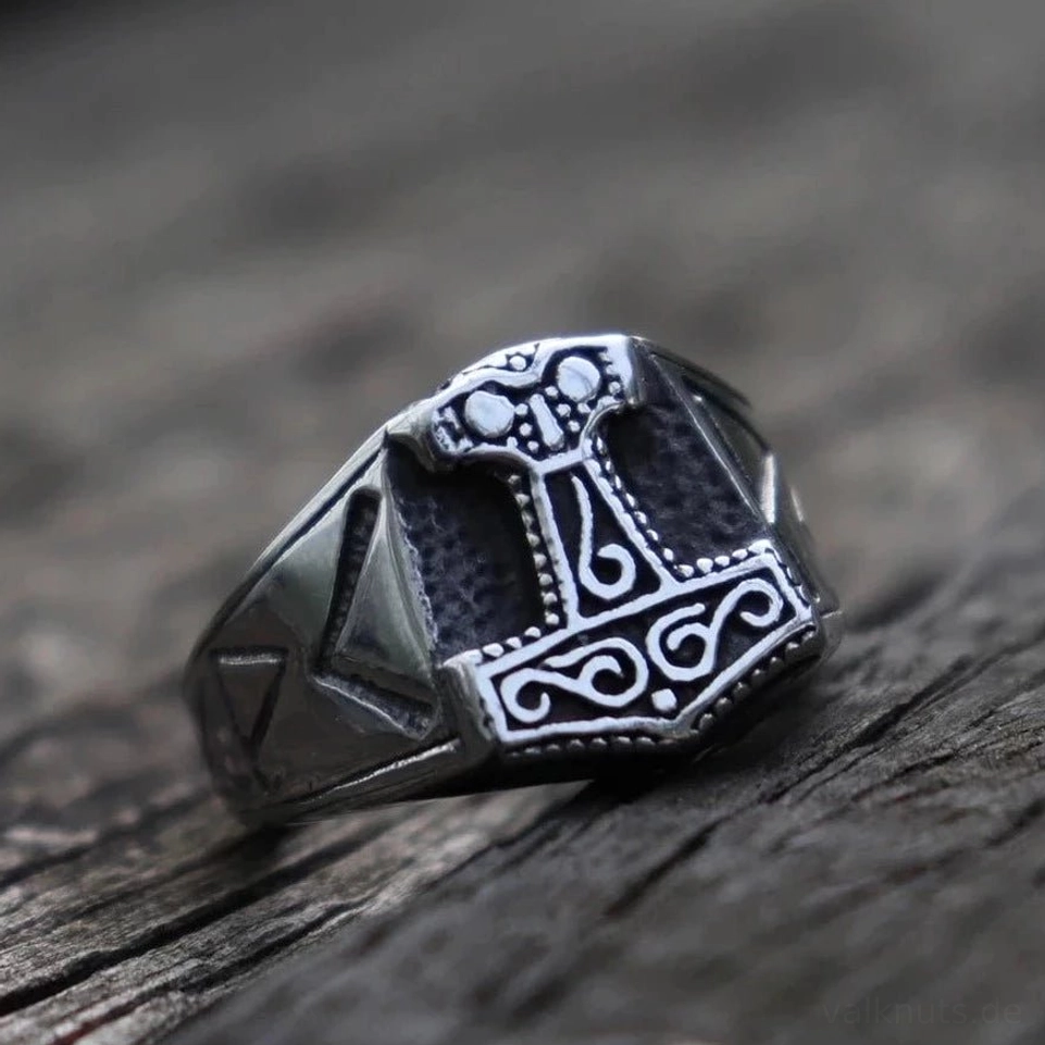 Wikinger Ring mit Mjölnir Thorhammer und Runen aus rostfreiem Edelstahl