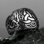 Wikinger Ring Odins Triskelion aus Edelstahl für Männer mit nordischem Symbol