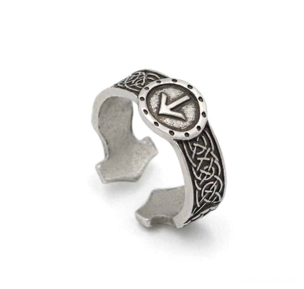 Wikinger Ring Tiwaz Rune mit keltischen Flechtmustern