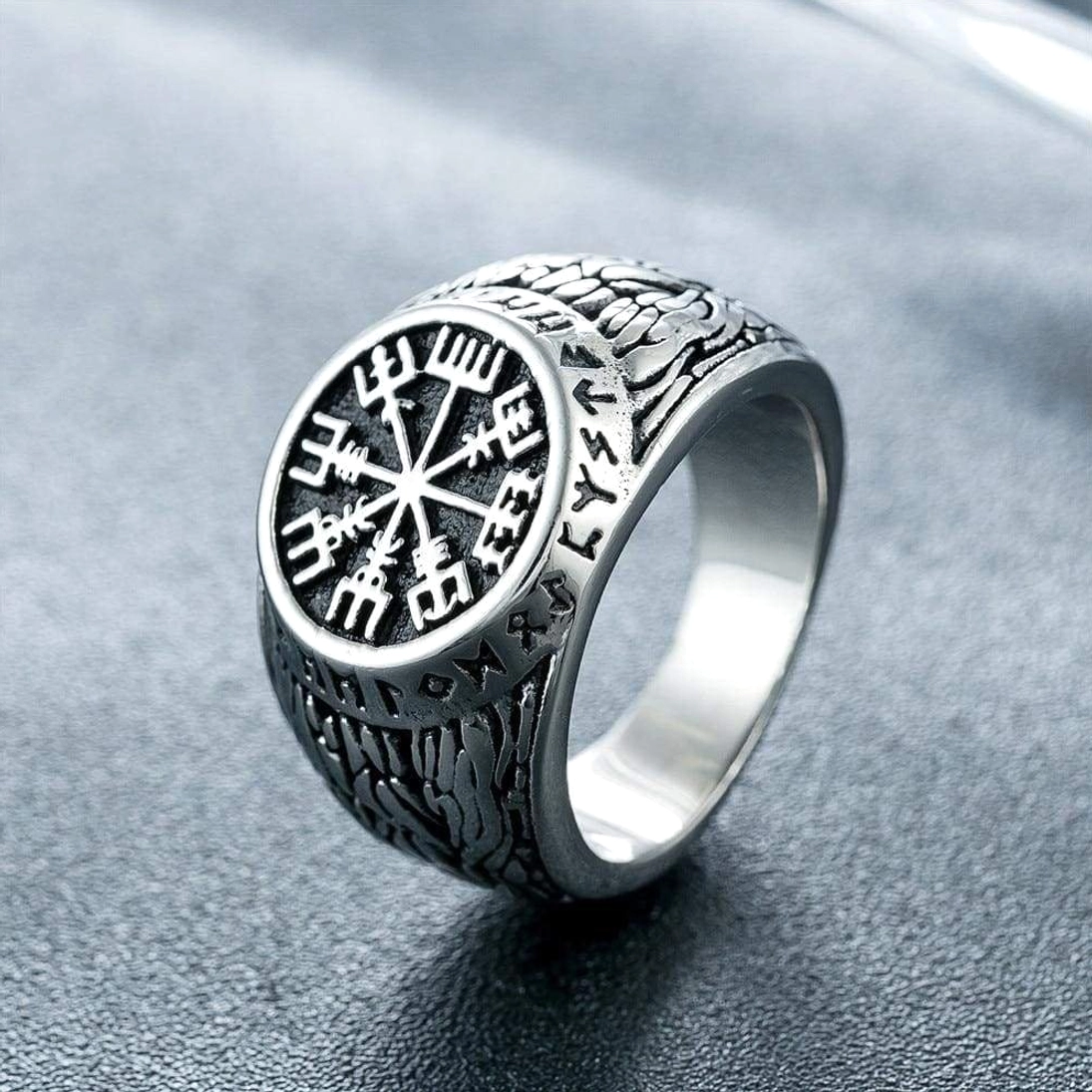 Wikinger Ring Vegvisir aus Edelstahl mit nordischem Kompass Symbol