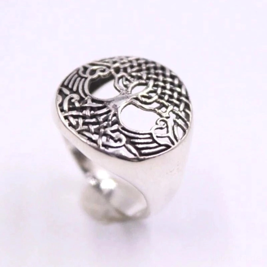 Wikinger Ring Yggdrasil Silber, Ansicht der Rückseite des handgefertigten Rings