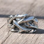 Wikinger Ring Yggdrasil Wurzel mit detailreichem Wurzel-Design aus Edelstahl