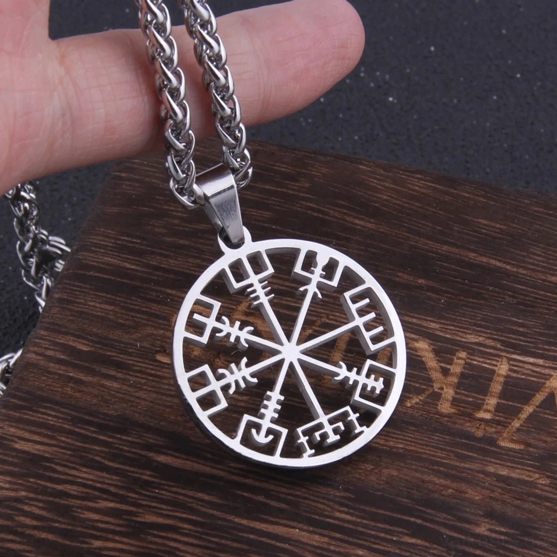 Wikinger Vegvisir Halskette mit Holz Geschenkbox, rostfrei und farbbeständig