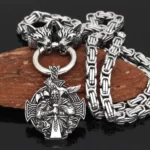 Wikinger Wolf Kette mit Berserker Anhänger aus Edelstahl, Detail der Wolfsköpfe