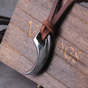 Wikinger Wolf Kette mit Wolfskralle Edelstahl Anhänger an braunem Lederband
