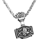 Wolf Kette Thors Hammer mit Wolfskopf Gravur, Wikinger Amulett aus Edelstahl