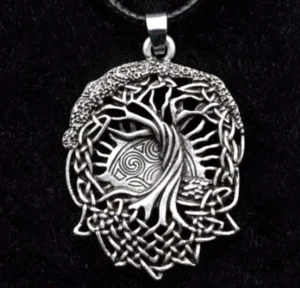 Hohler Yggdrasil Weltbaum Anhänger als Wikinger Kette für Damen und Herren